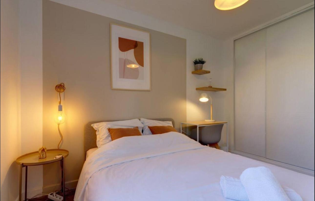 Le Smile - 3 Bedrooms - 8pers - Parking - Centre Gare